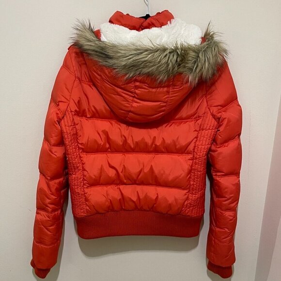 Women's American Eagle Puffer Coat, Size Large - Picture 13 of 16